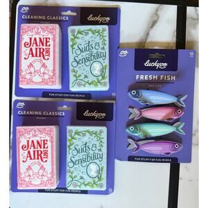 Novelty Kitchen Accessories- 4 Book Classics Scrubbies and 4 Fish bag clips